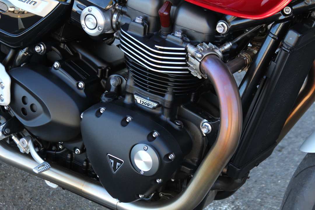 2023 Triumph Speed Twin 1200 - Image 8
