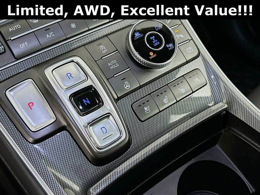2023 Hyundai Santa Fe Limited - Image 17