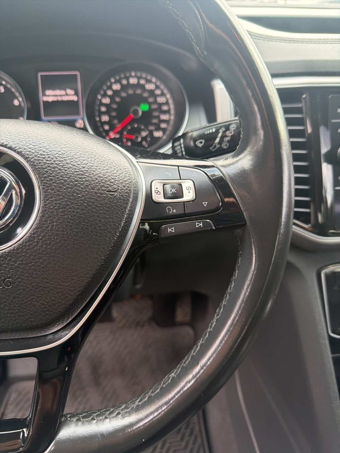 2018 Volkswagen Atlas SEL - Image 35