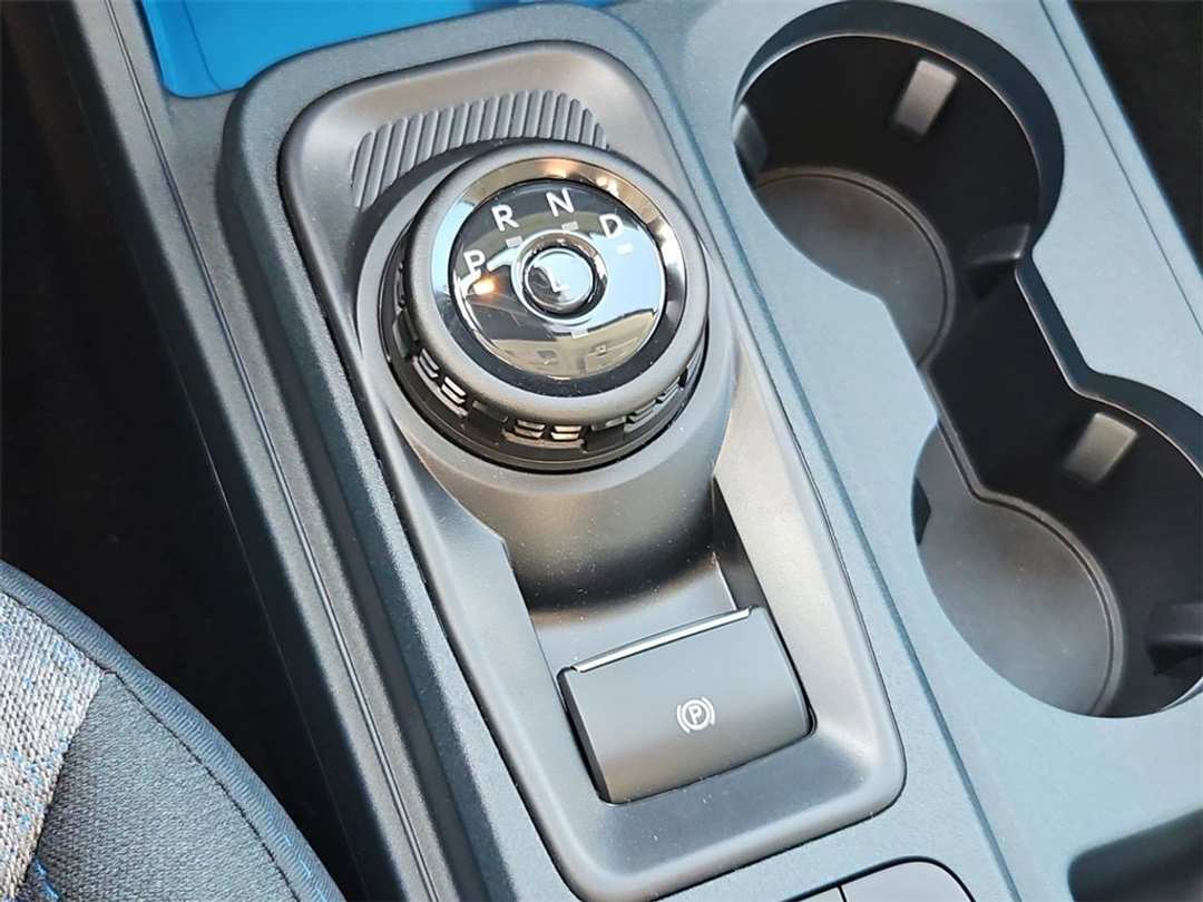 2025 Ford Maverick XLT - Image 17