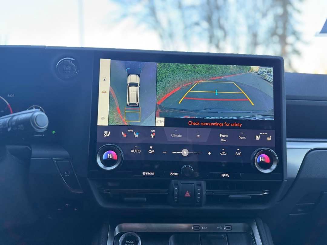 2024 Lexus GX 550 Luxury - Image 42