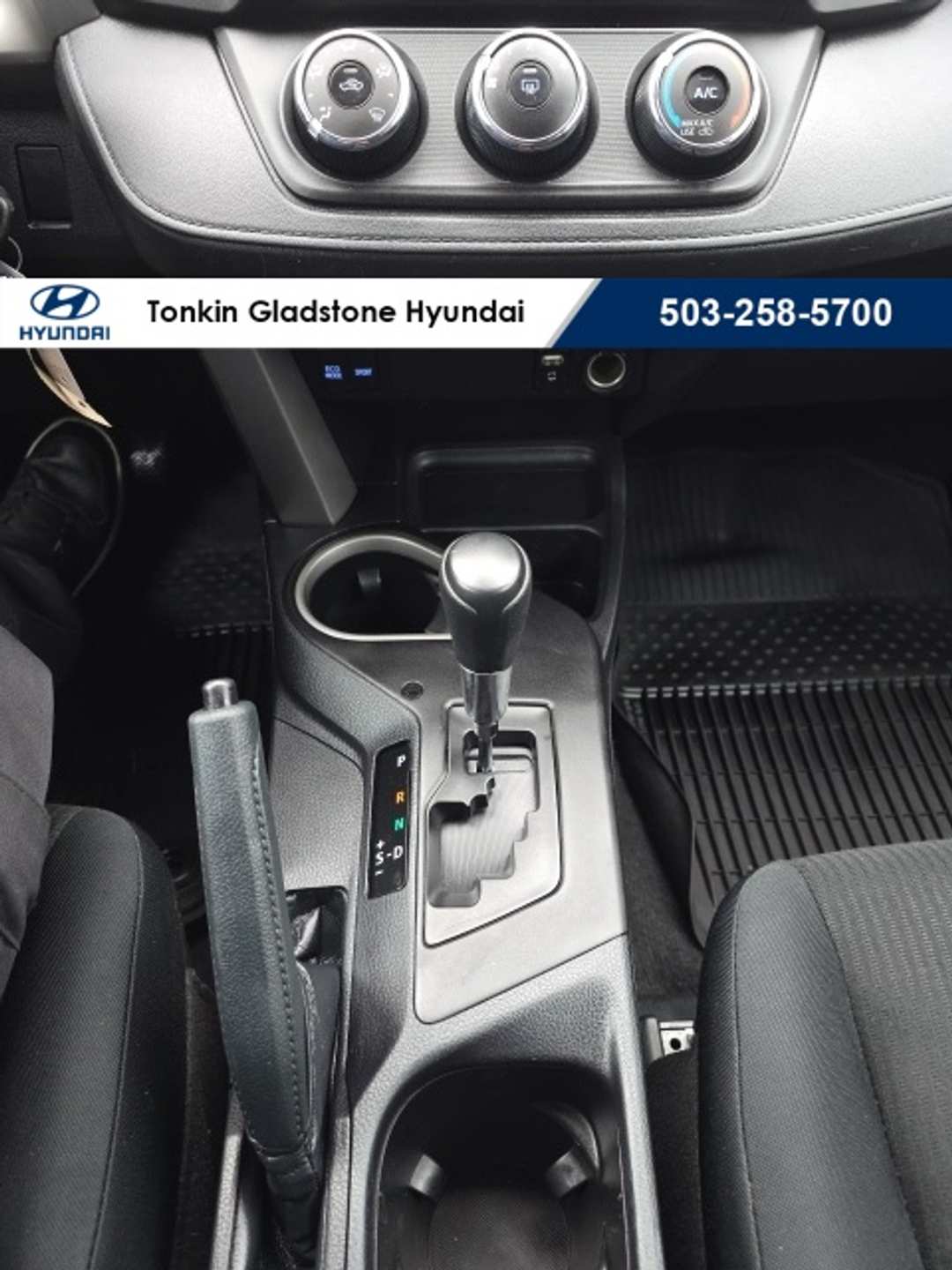 2017 Toyota Rav4 LE - Image 18