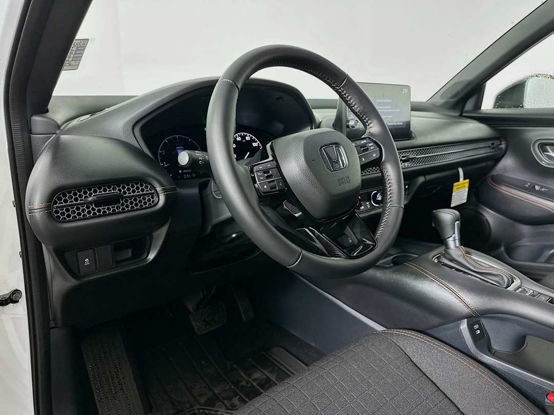 2026 Honda HR-V Sport - Image 9