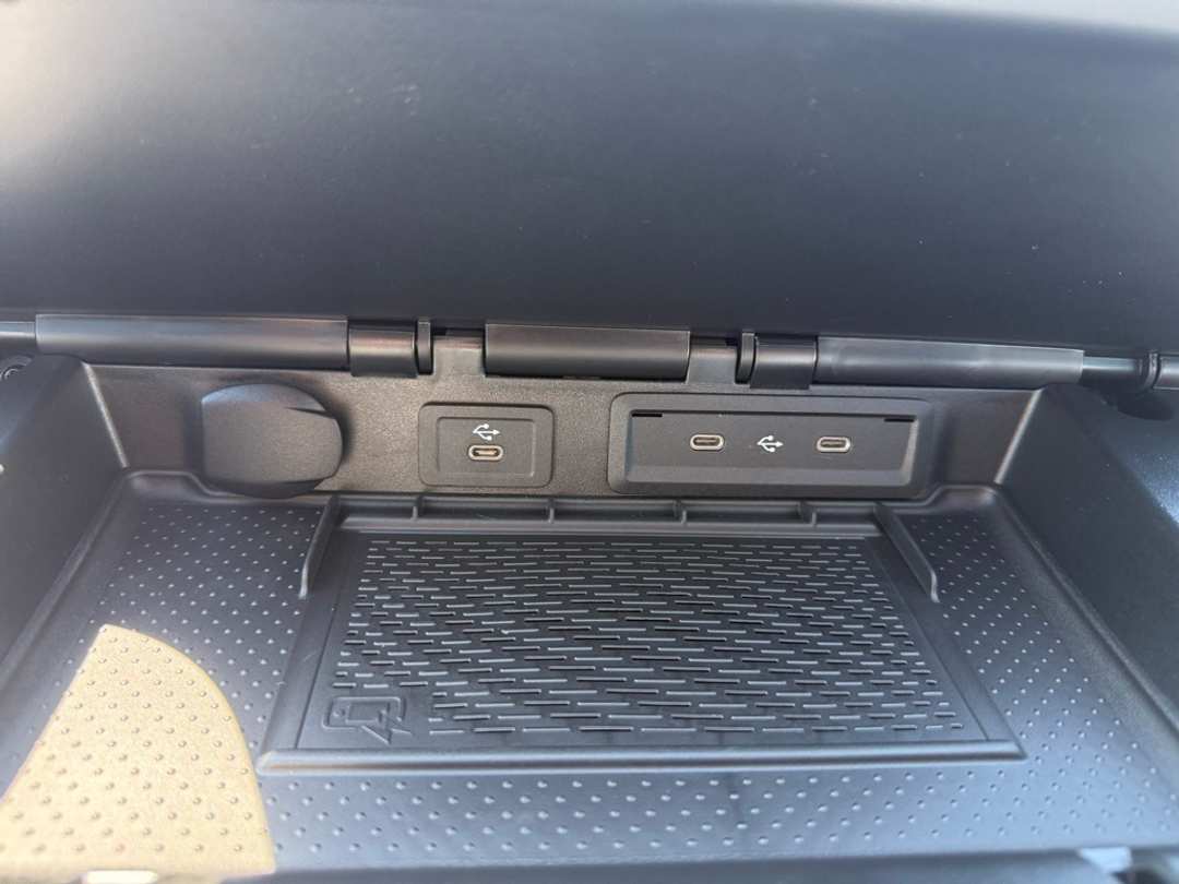 2025 Mercedes-Benz Sprinter 2500 Cargo 144 WB - Image 36