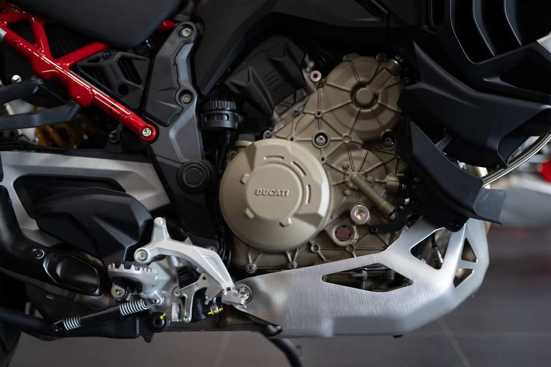 2025 Ducati Multistrada V4 Rally Adventure Travel & Radar - Image 10