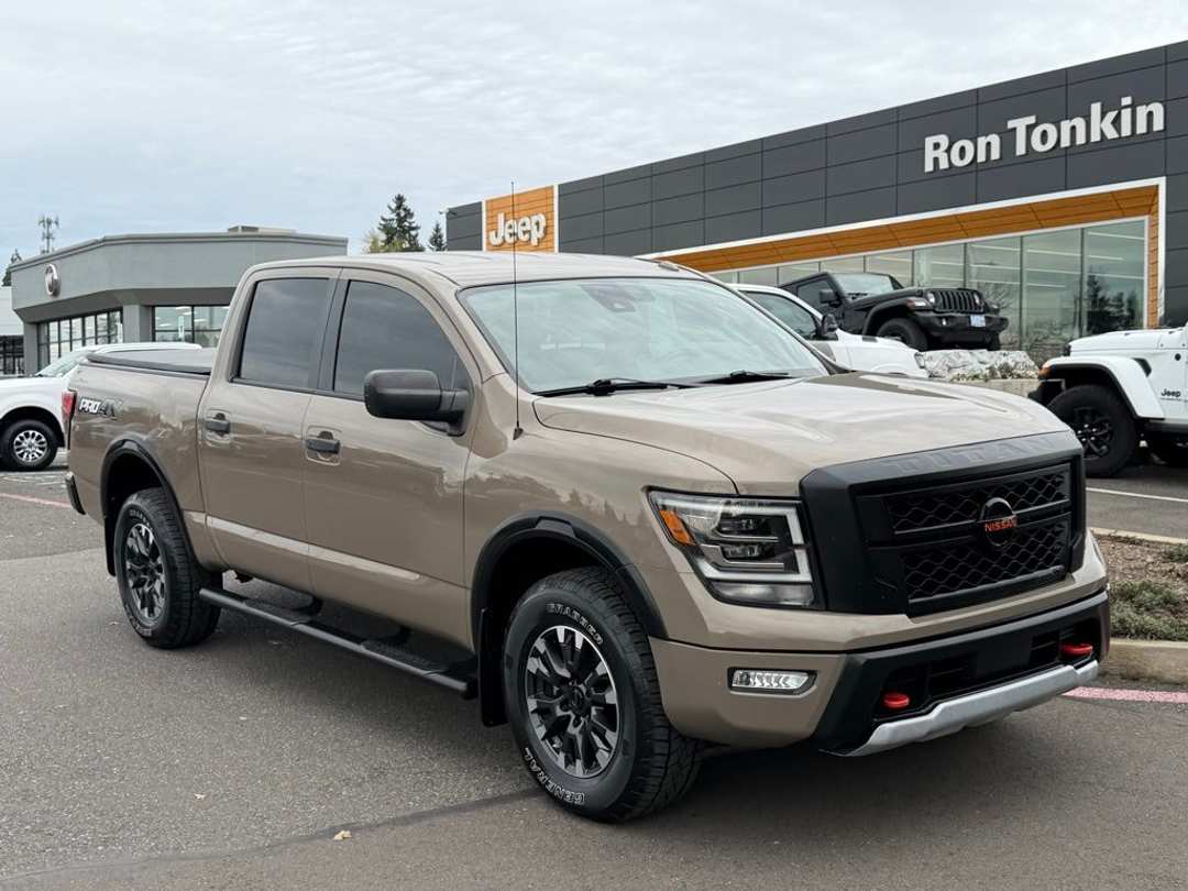2021 Nissan Titan PRO4X - Image 2