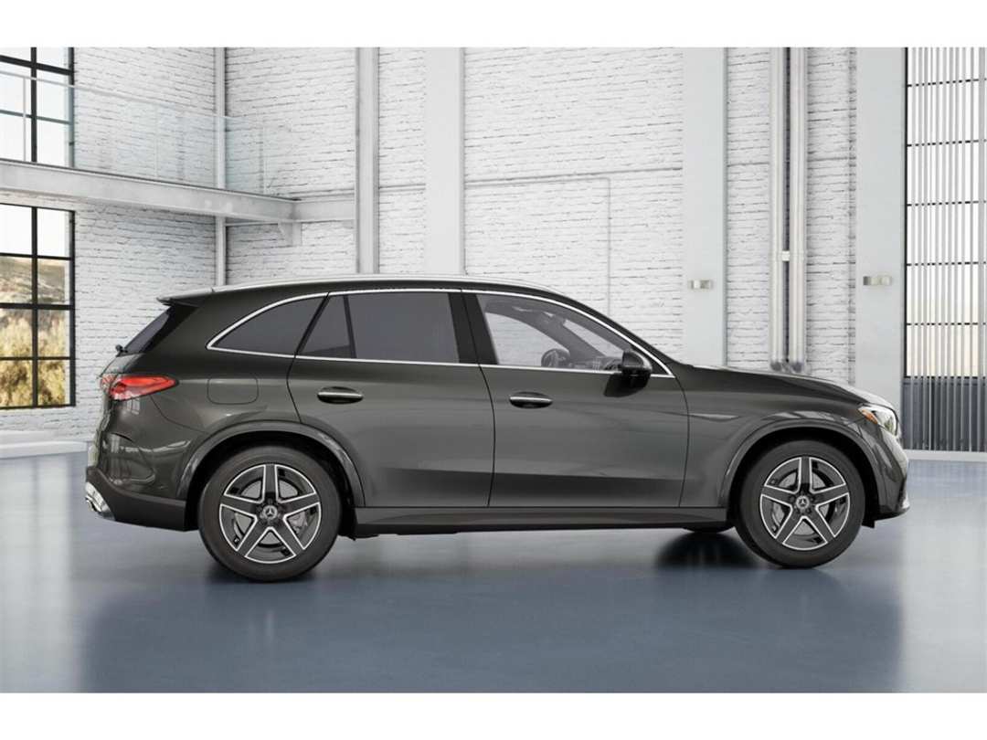 2026 Mercedes-Benz GLC GLC 300 - Image 17