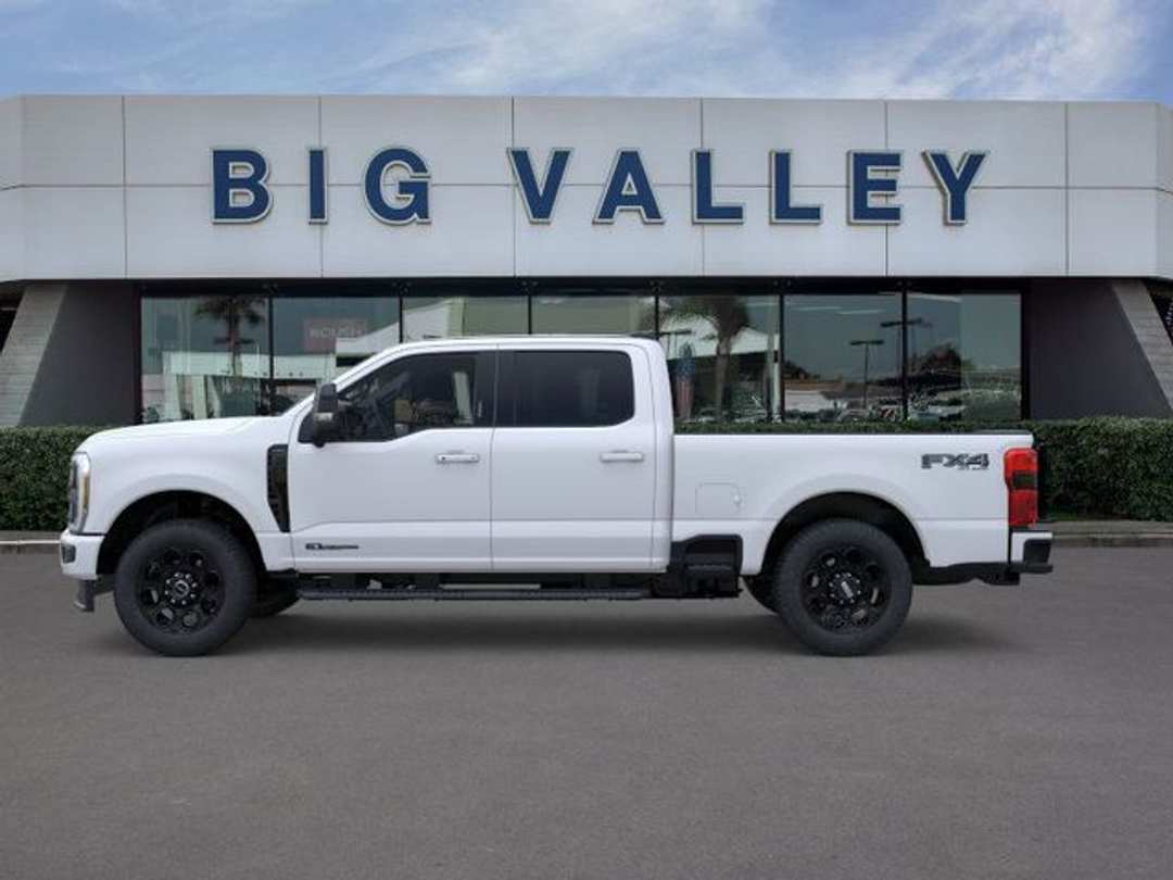 2025 Ford F-250Sd Lariat - Image 3