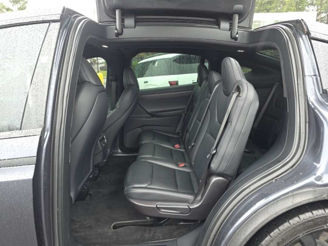 2020 Tesla Model X Performance - Image 22