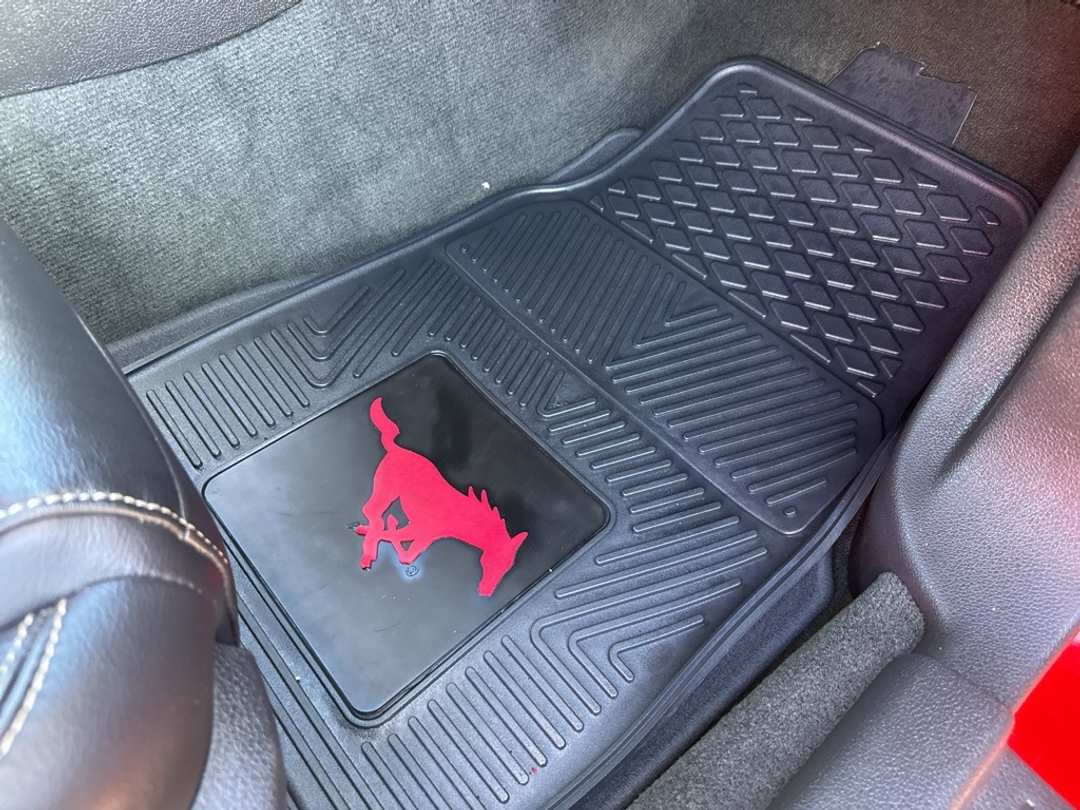 2014 Ford Mustang GT - Image 30