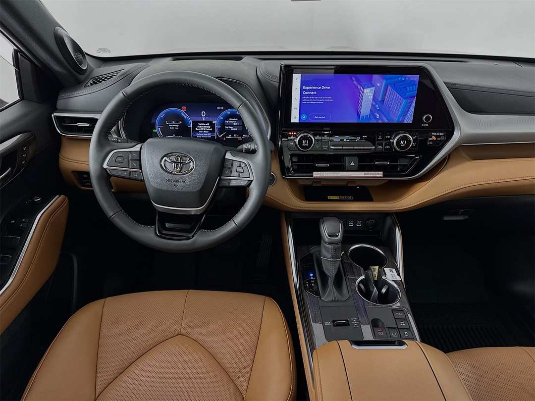 2026 Toyota Highlander Platinum - Image 24