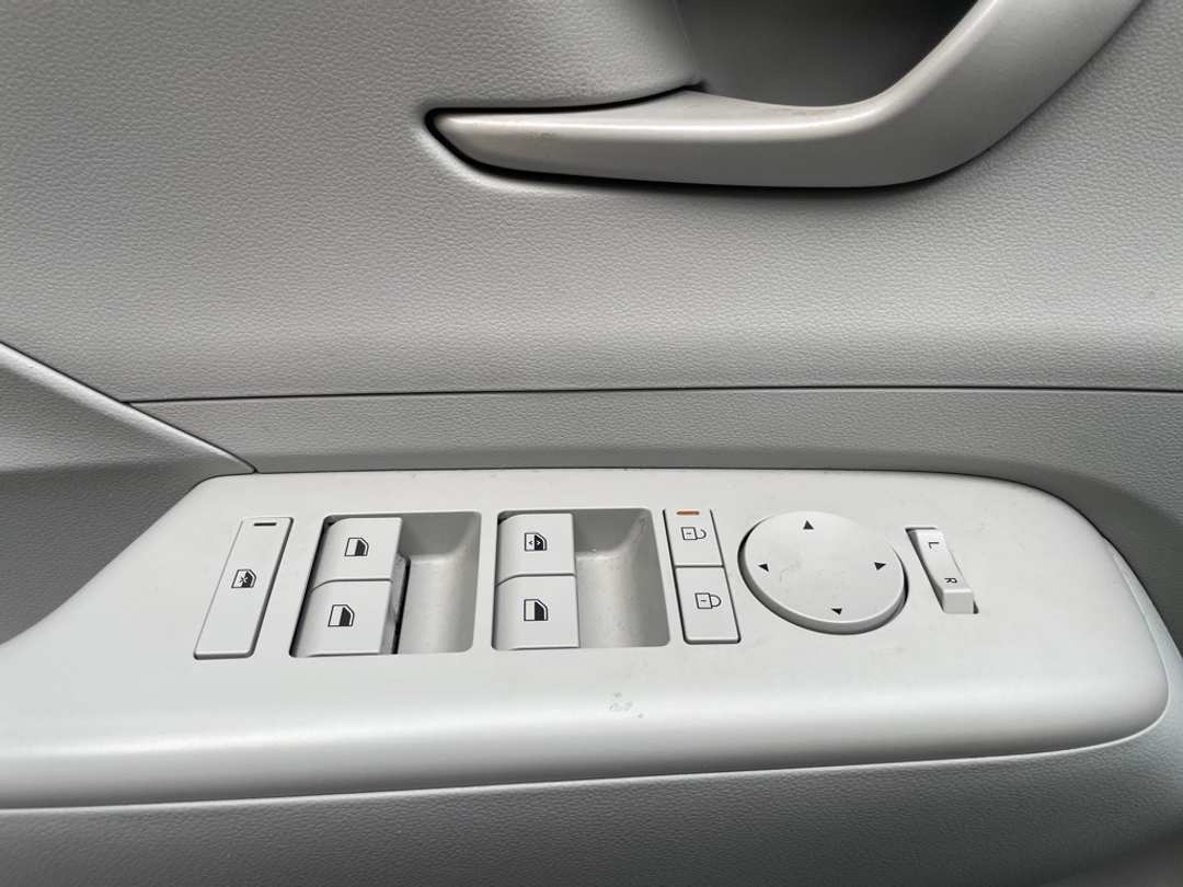 2024 Hyundai Kona SEL - Image 10