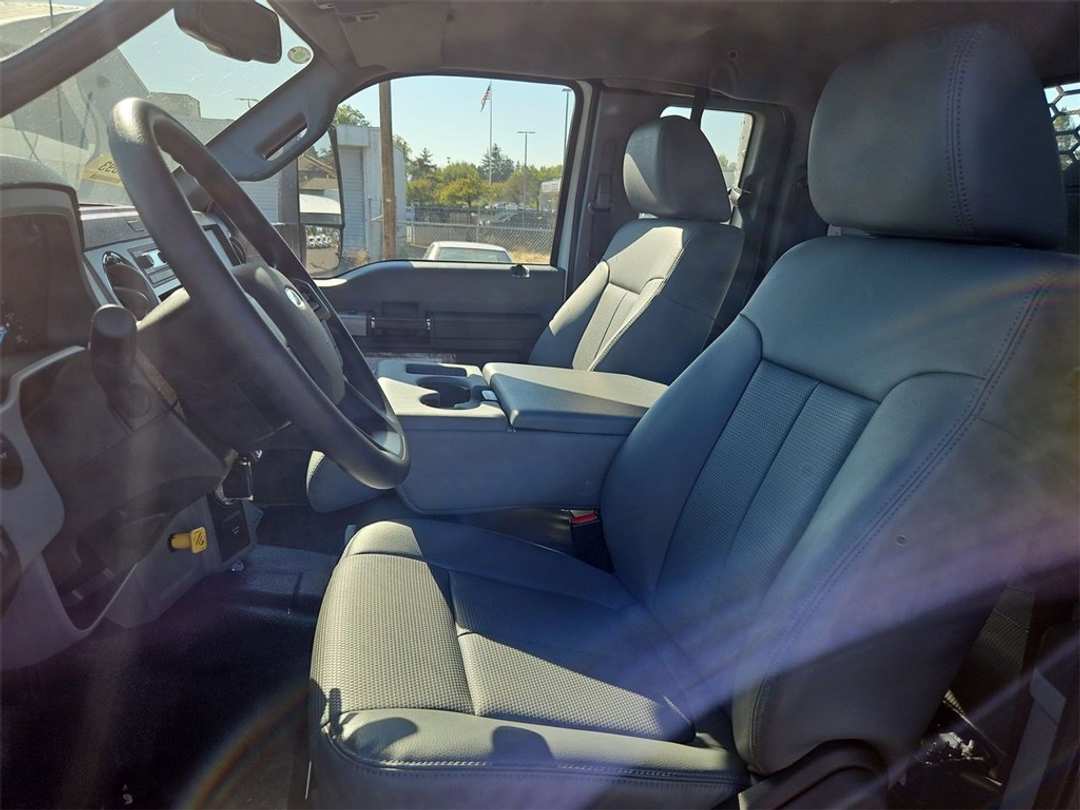 2026 Ford F-750Sd Base - Image 13