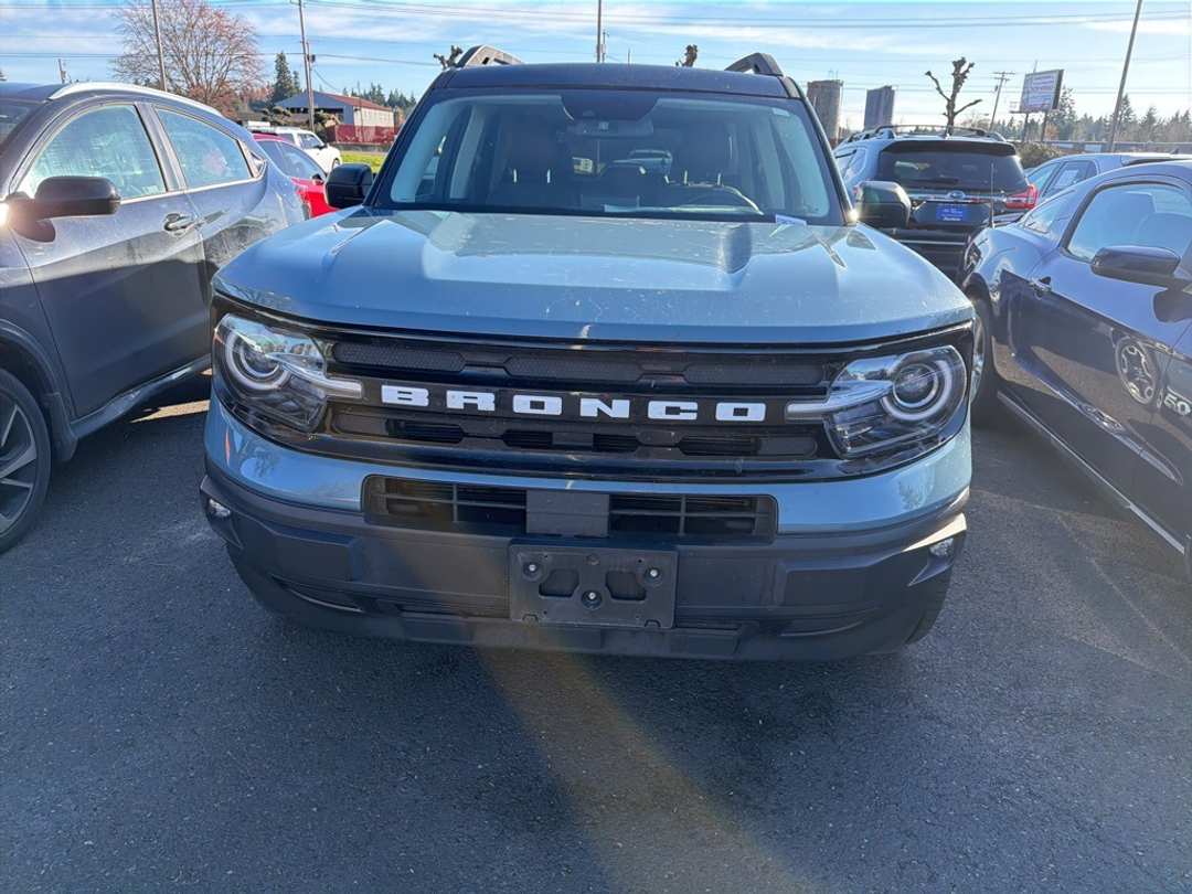 2023 Ford Bronco Sport Outer Banks - Image 2