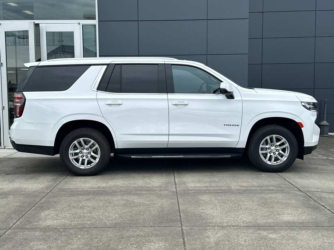 2022 Chevrolet Tahoe LT - Image 2