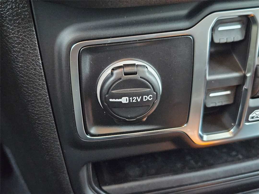 2026 Jeep Wrangler Sport - Image 25