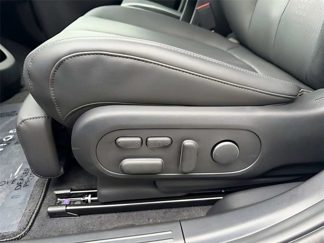 2026 Hyundai Ioniq 5 Limited - Image 13