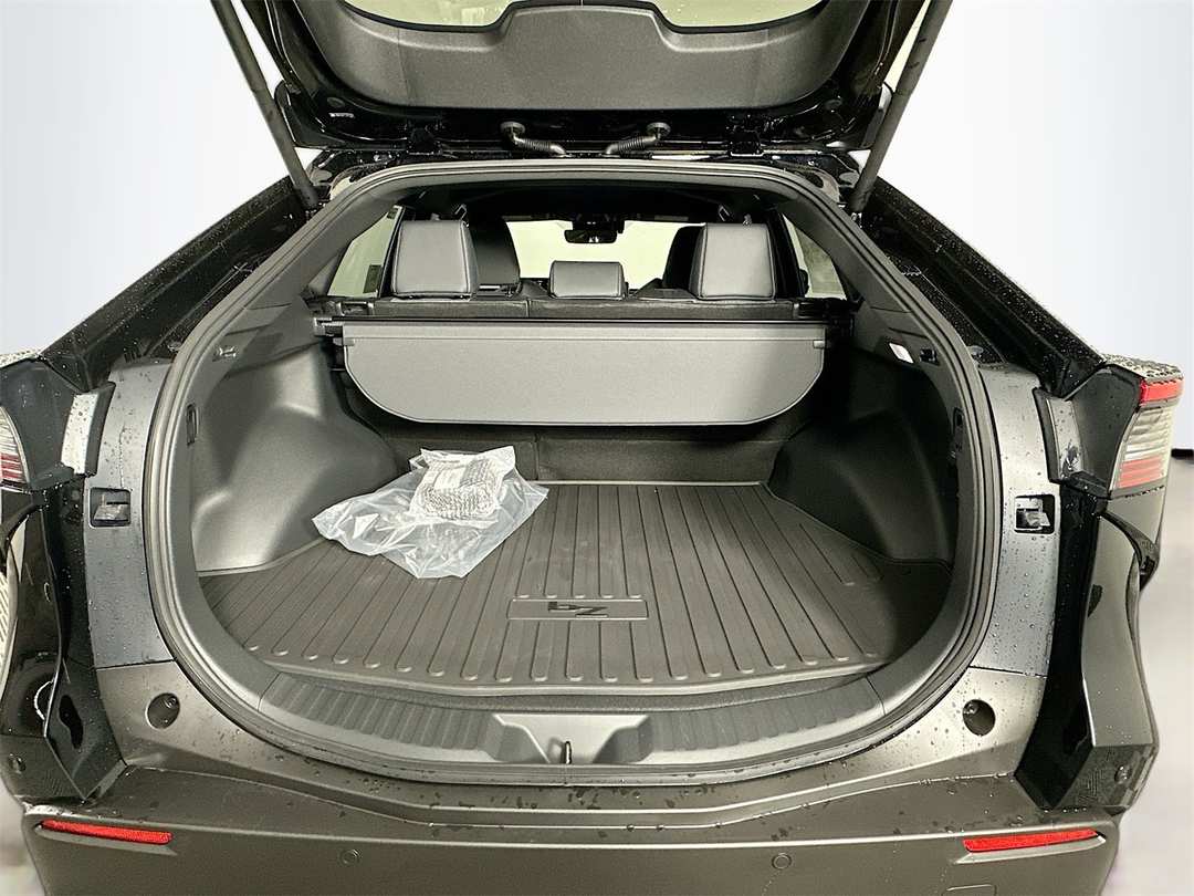 2026 Toyota Bz XLE Plus - Image 26
