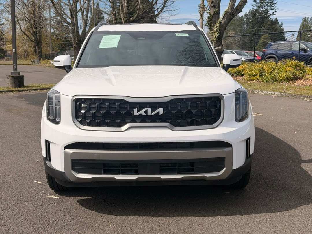 2023 Kia Telluride EX XLine - Image 2