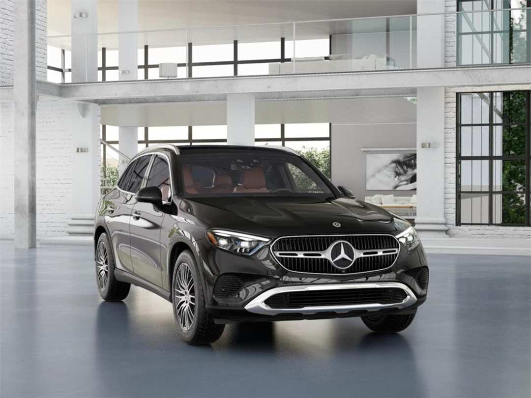 2026 Mercedes-Benz GLC GLC 300 - Image 9