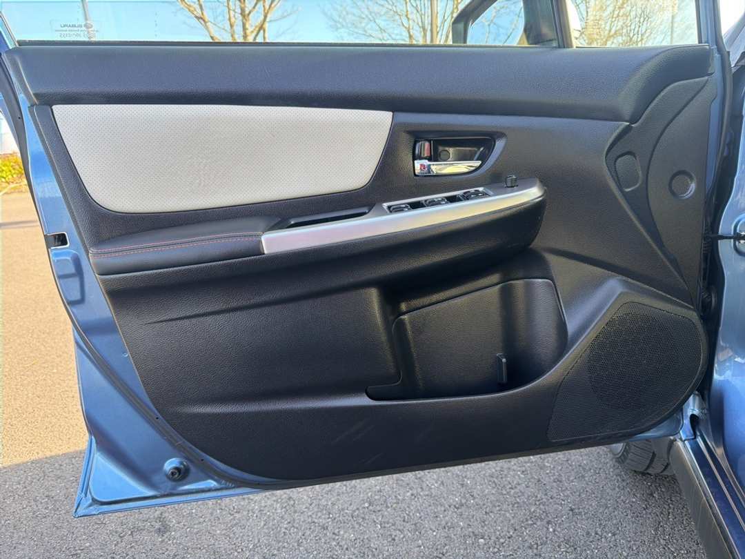 2017 Subaru Crosstrek 2.0i Limited - Image 11