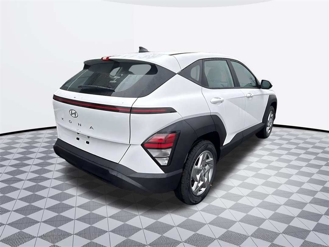 2026 Hyundai Kona SE - Image 5