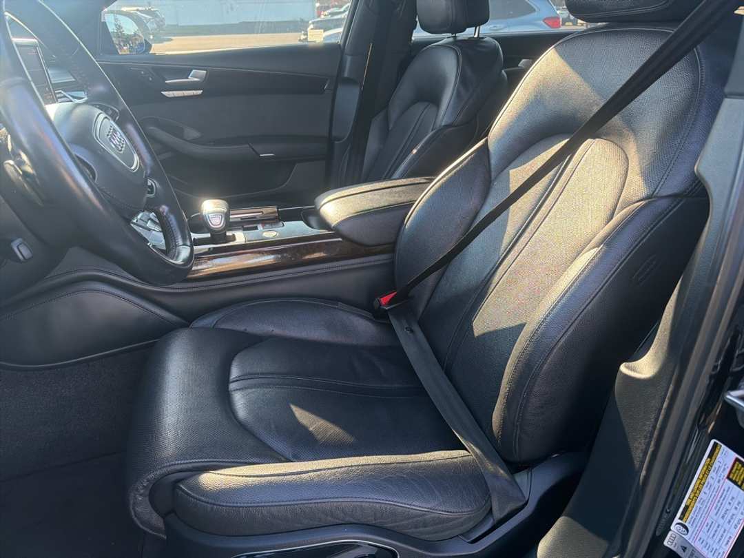 2017 Audi A8 L 3.0T - Image 14