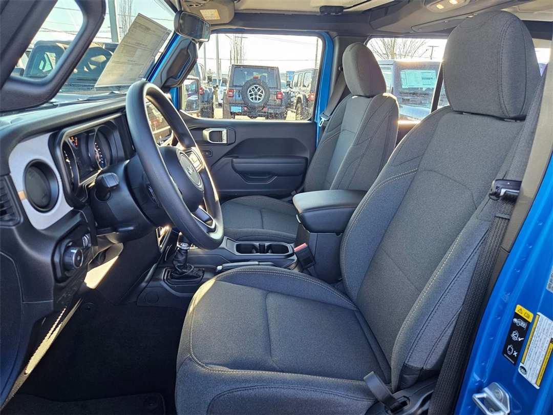 2026 Jeep Wrangler Sport - Image 14