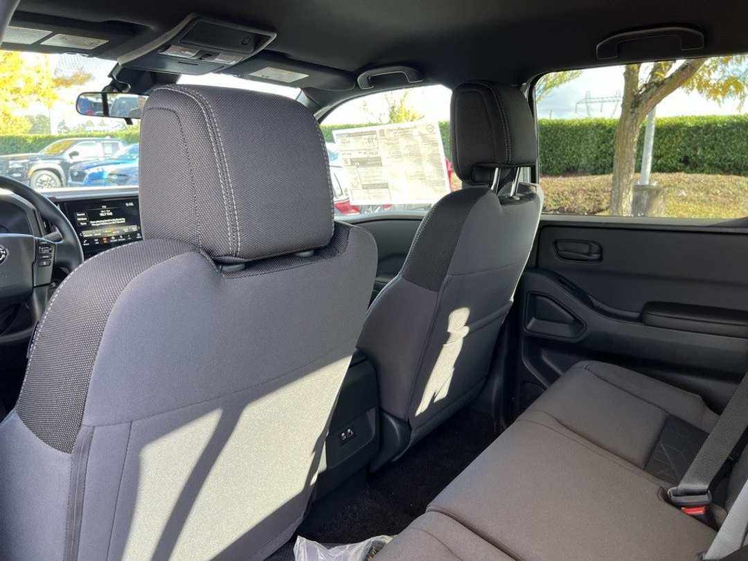 2026 Nissan Frontier SV - Image 29