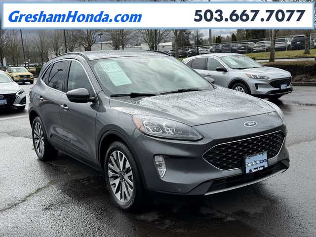 2022 Ford Escape Titanium