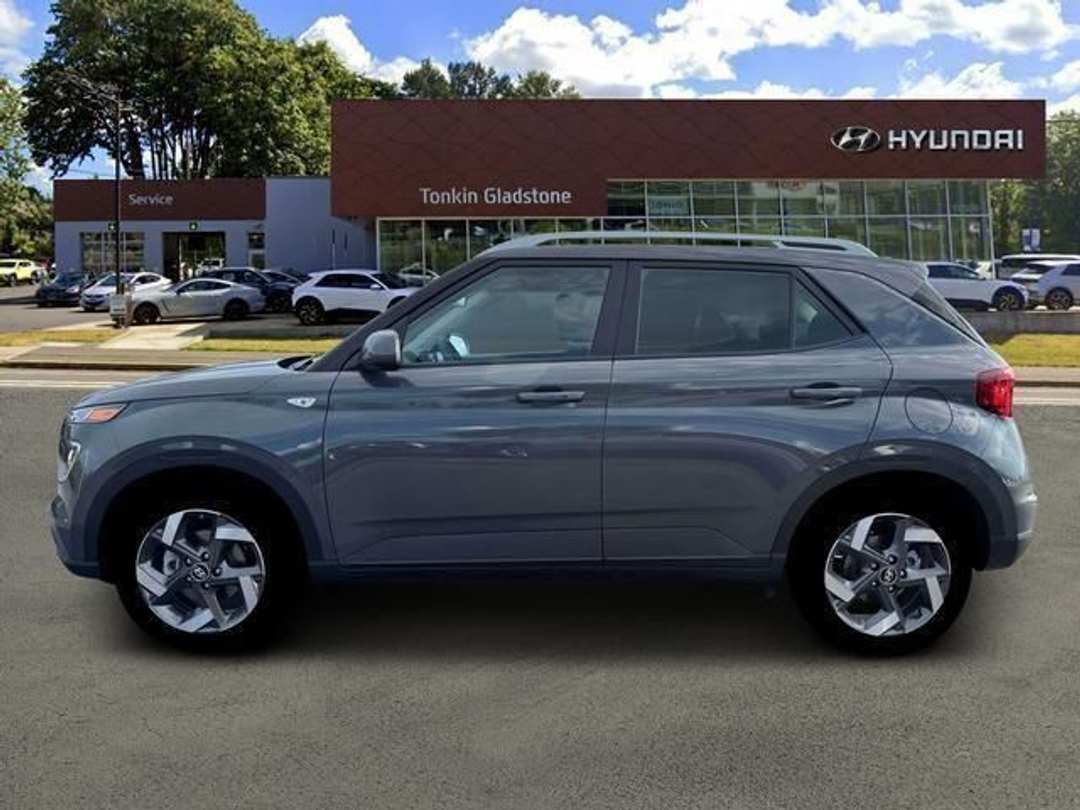 2026 Hyundai Venue SEL - Image 3