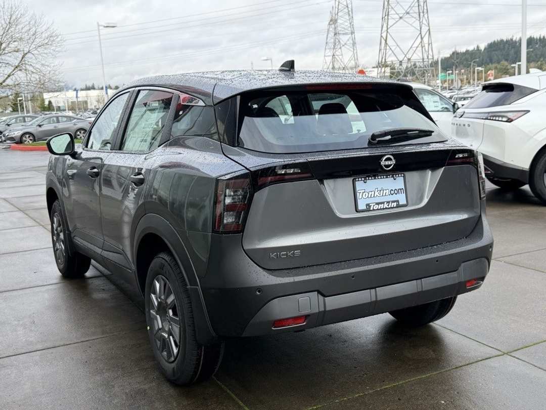 2026 Nissan Kicks S - Image 5