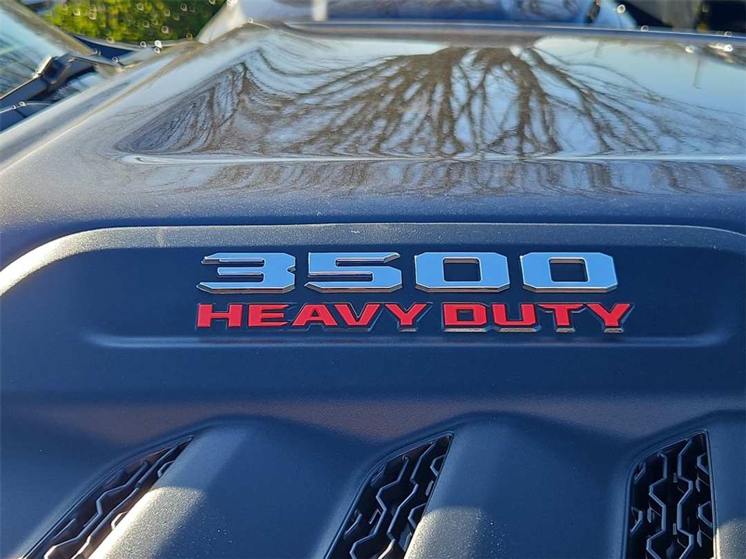 2026 Ram 3500 Laramie - Image 26