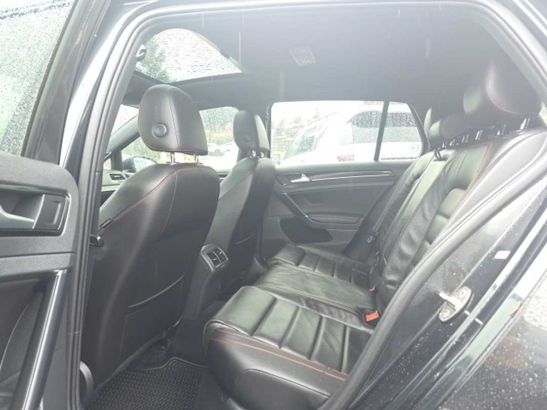 2017 Volkswagen Golf Gti SE - Image 27