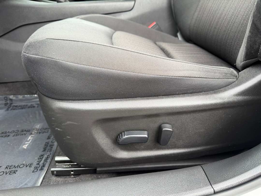 2024 Nissan Altima 2.5 SV - Image 14