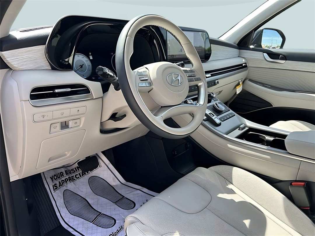 2025 Hyundai Palisade Calligraphy - Image 12