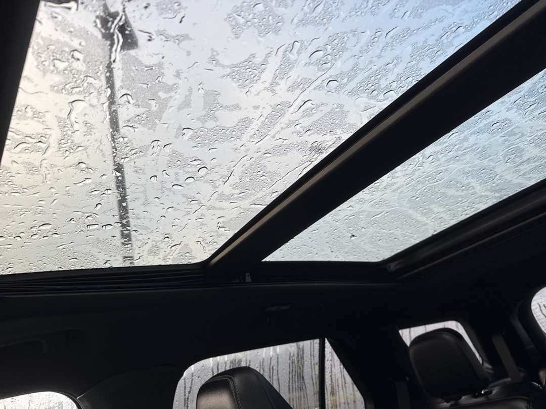 2020 Ford Explorer XLT - Image 46