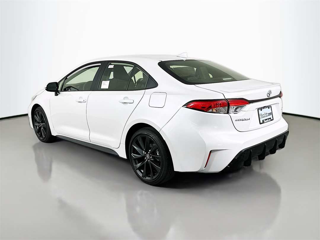 2026 Toyota Corolla SE - Image 5