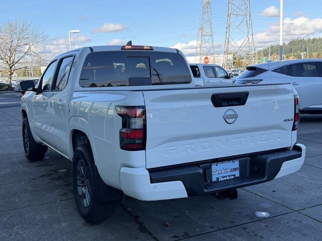 2026 Nissan Frontier SV - Image 5