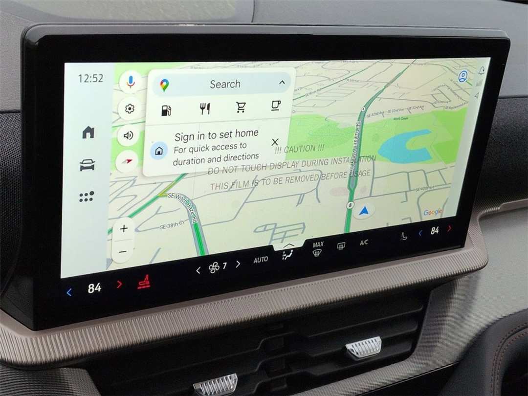 2026 Ford Explorer Active - Image 18