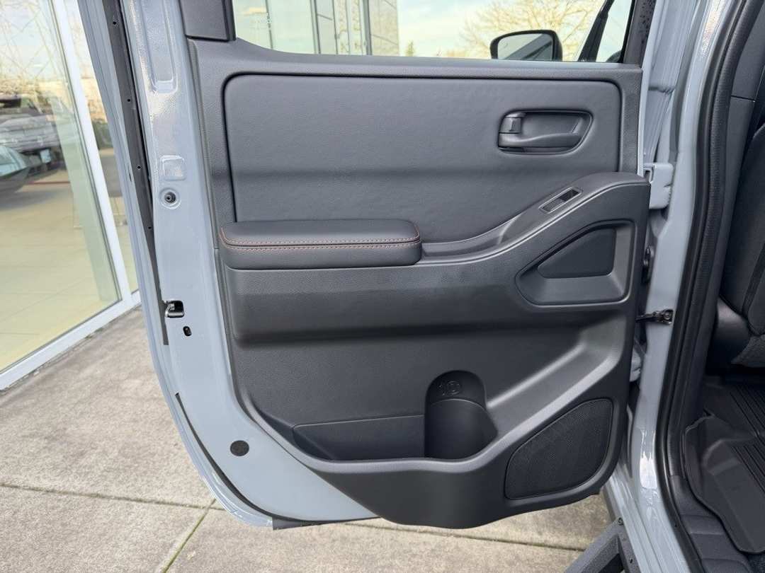 2026 Nissan Frontier PRO4X - Image 34