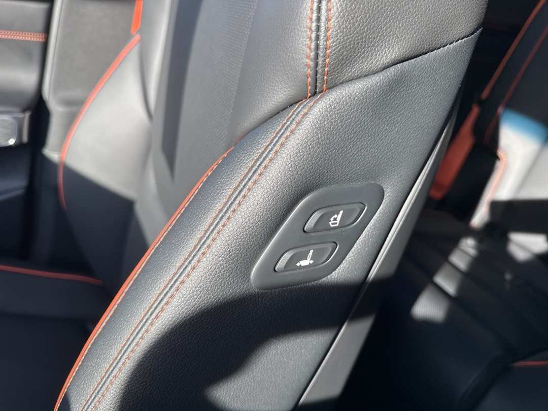 2026 Genesis Gv70 2.5T Sport Prestige - Image 35