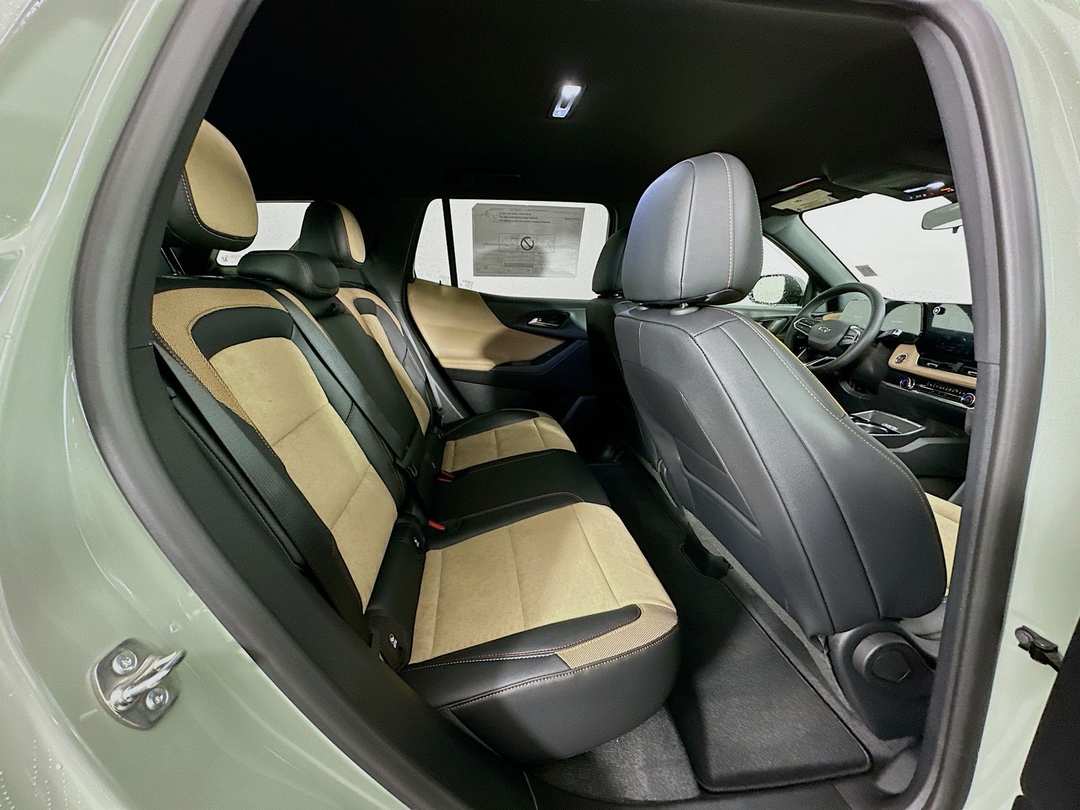 2026 Chevrolet Equinox ACTIV - Image 27