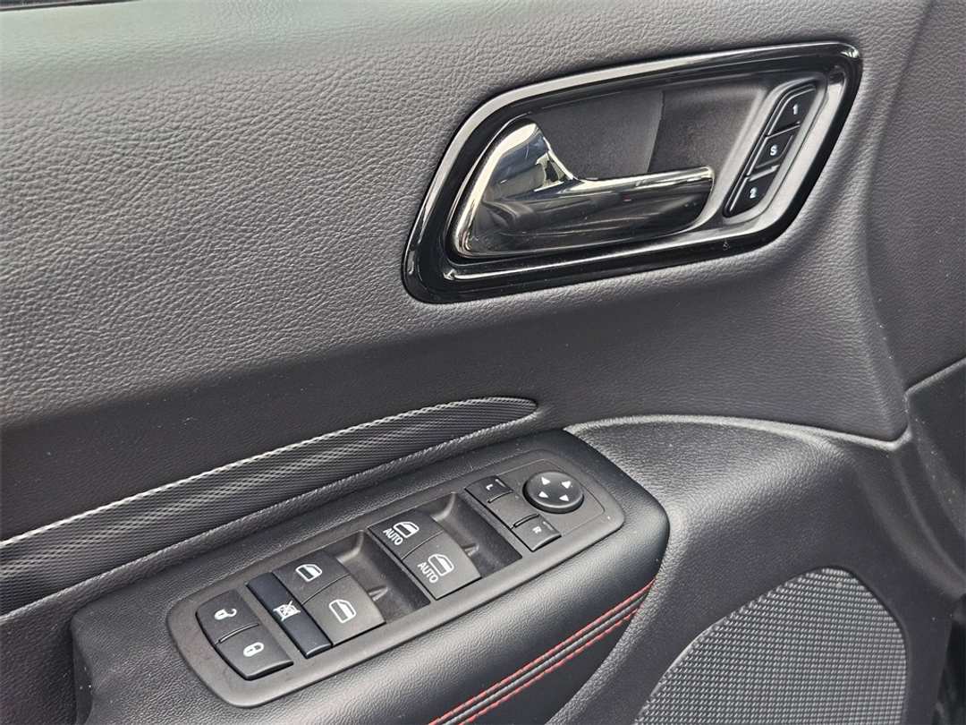 2025 Dodge Durango GT Plus - Image 11