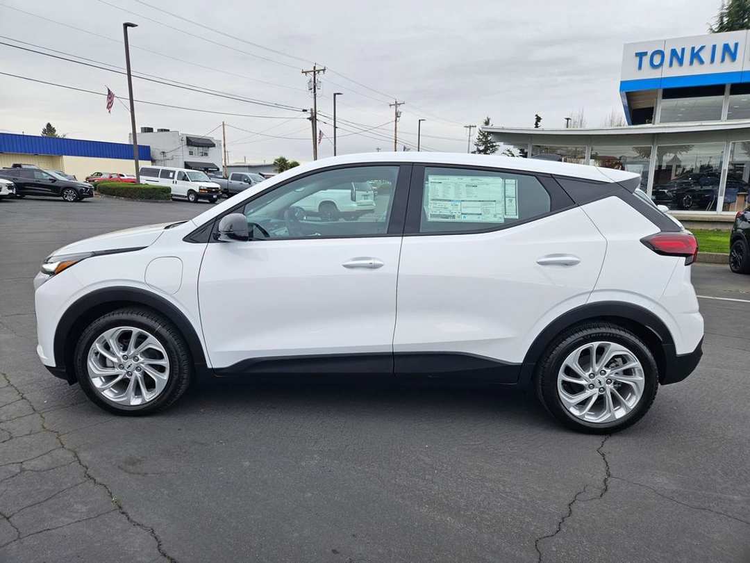 2027 Chevrolet Bolt Ev LT - Image 3