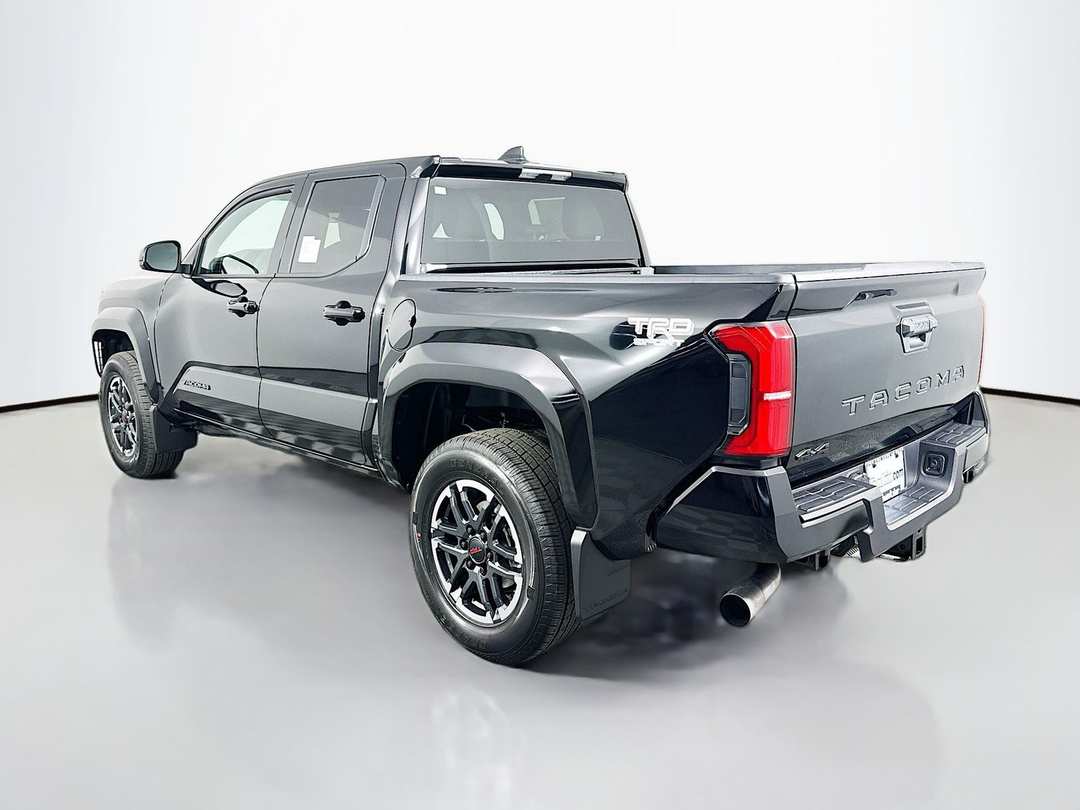 2026 Toyota Tacoma TRD Sport - Image 5