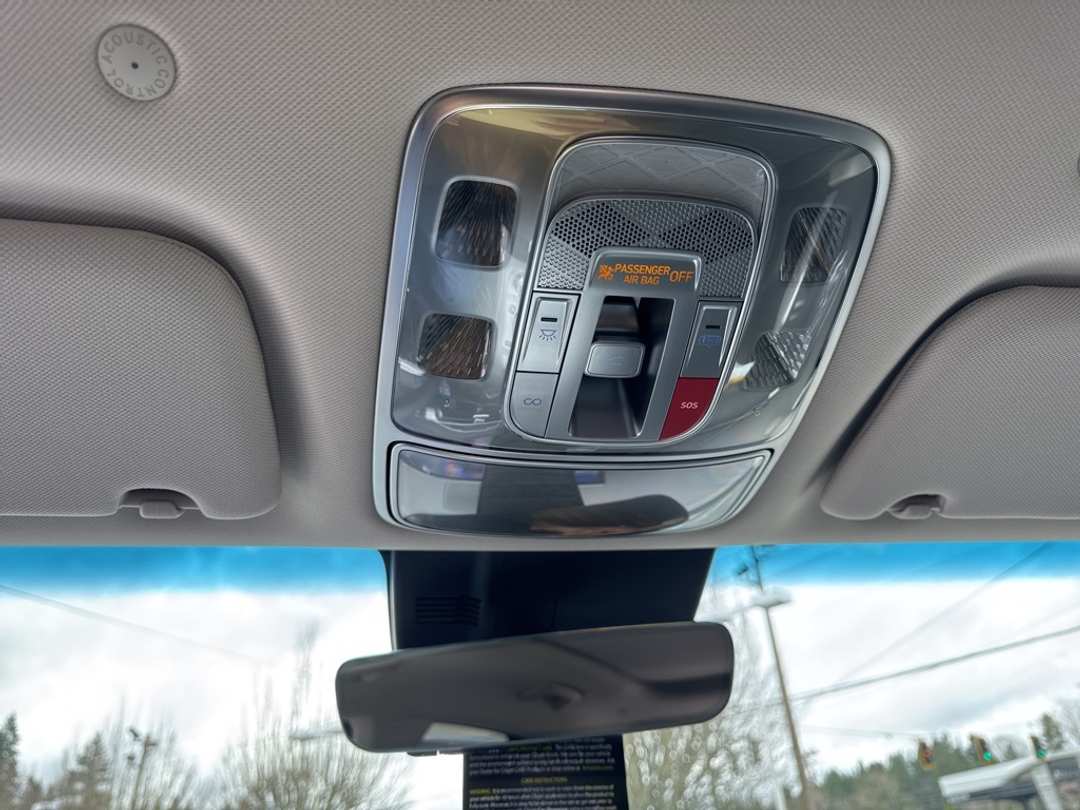 2026 Genesis Gv70 2.5T Advanced - Image 31