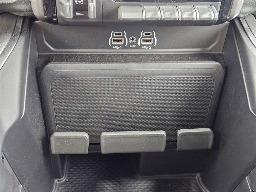 2026 Ram 3500 Big Horn - Image 25