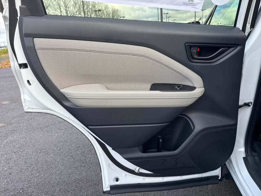 2026 Subaru Forester Premium - Image 16