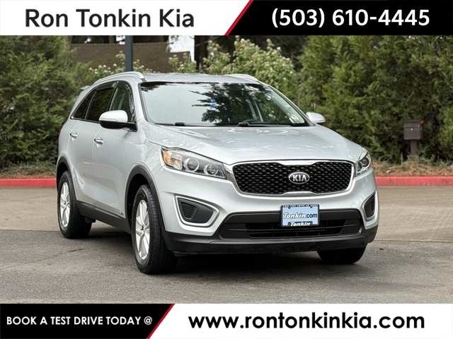 2017 Kia Sorento LX
